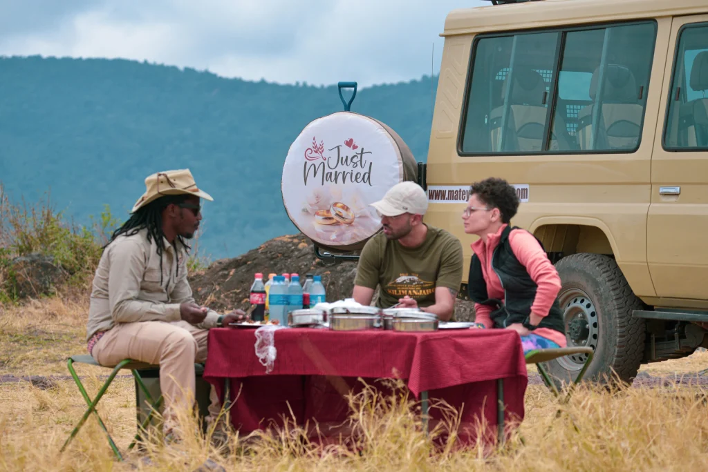 Bush Lunch-Ngorongoro Crater-Mateys Wild Tours