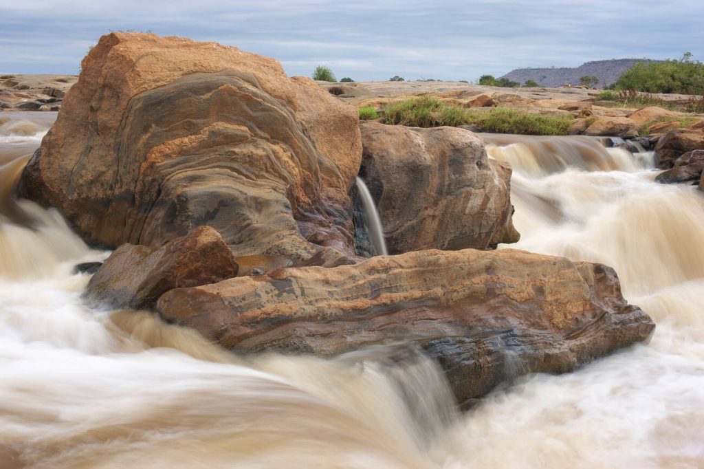 Lugard's Falls-Galana River-Tsavo East National Park
