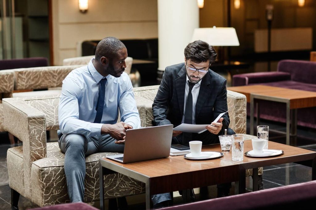 Travel Bloggers Agreements-Mateys Wild Tours.